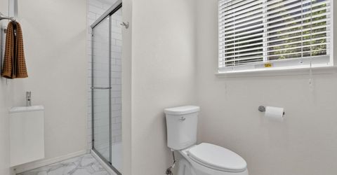 6111 Laguna Vale Way, Elk Grove, CA 95758 Photo