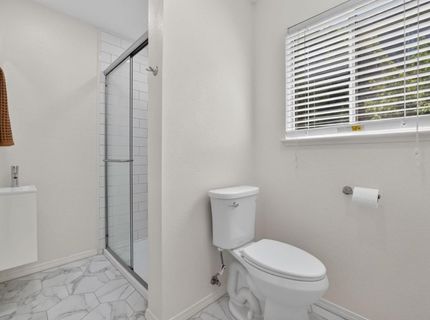 6111 Laguna Vale Way, Elk Grove, CA 95758 Photo