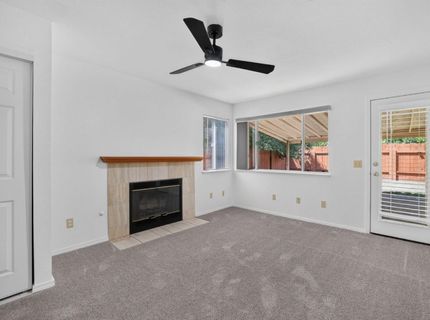 6111 Laguna Vale Way, Elk Grove, CA 95758 Photo