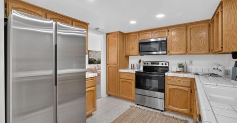 6111 Laguna Vale Way, Elk Grove, CA 95758 Photo