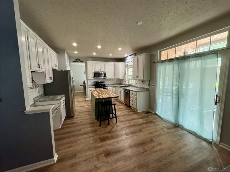 3547 Queen Victoria Court, Beavercreek, OH 45431 Photo 8
