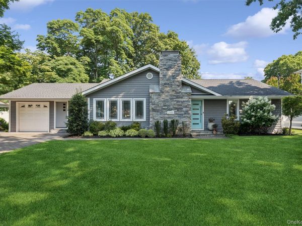 2145 Abbot Avenue , Merrick, NY 11566