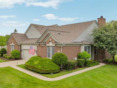 44562 Aspen Ridge Drive, Northville Township, Mi 48168