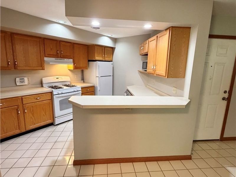 4046 Saint Andrews Court, Unit 1, Canfield, OH 44406 Photo 7