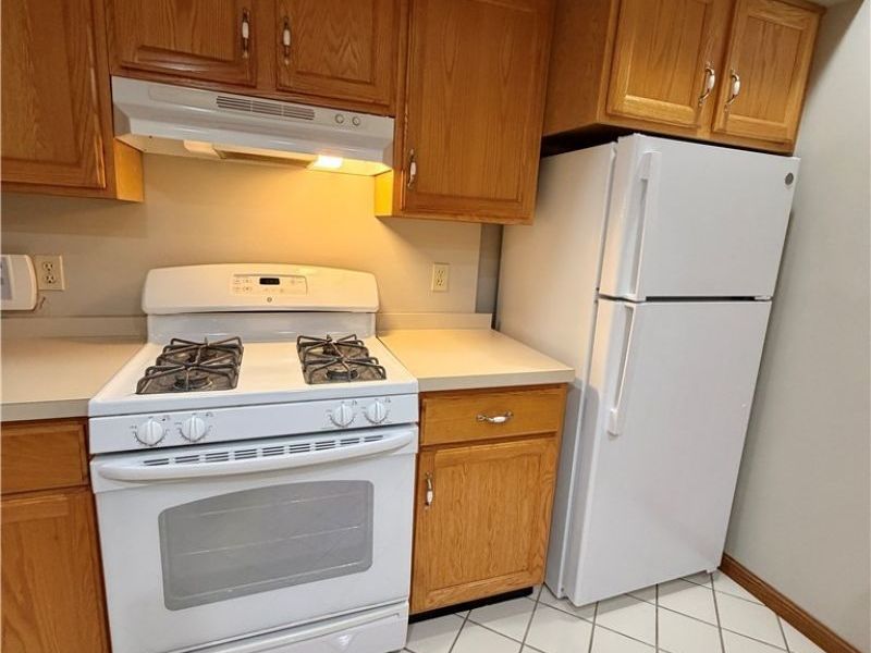 4046 Saint Andrews Court, Unit 1, Canfield, OH 44406 Photo 8