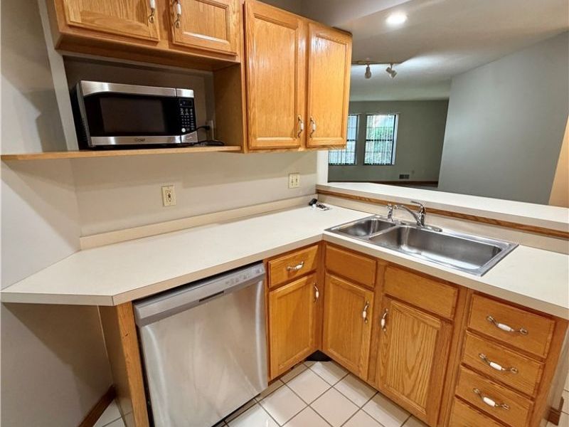4046 Saint Andrews Court, Unit 1, Canfield, OH 44406 Photo 9