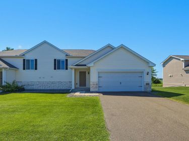 1111 Natalie Avenue, Montrose, MN 55363