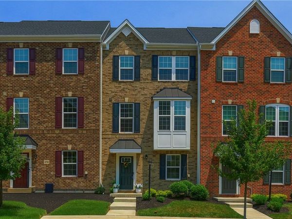 212 Amon Street , Cranberry Twp, PA 16066