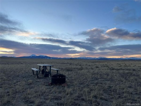 1022 Cheyenne Road , Hartsel, CO 80449