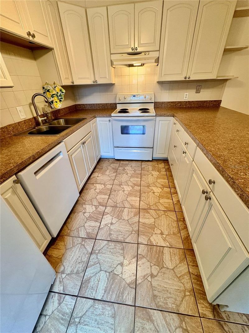 18 Cedar Dunes Drive, New Smyrna Beach, FL 32169 Photo