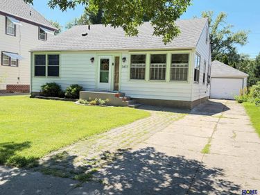 3611 Everett Street, Lincoln, NE 68506