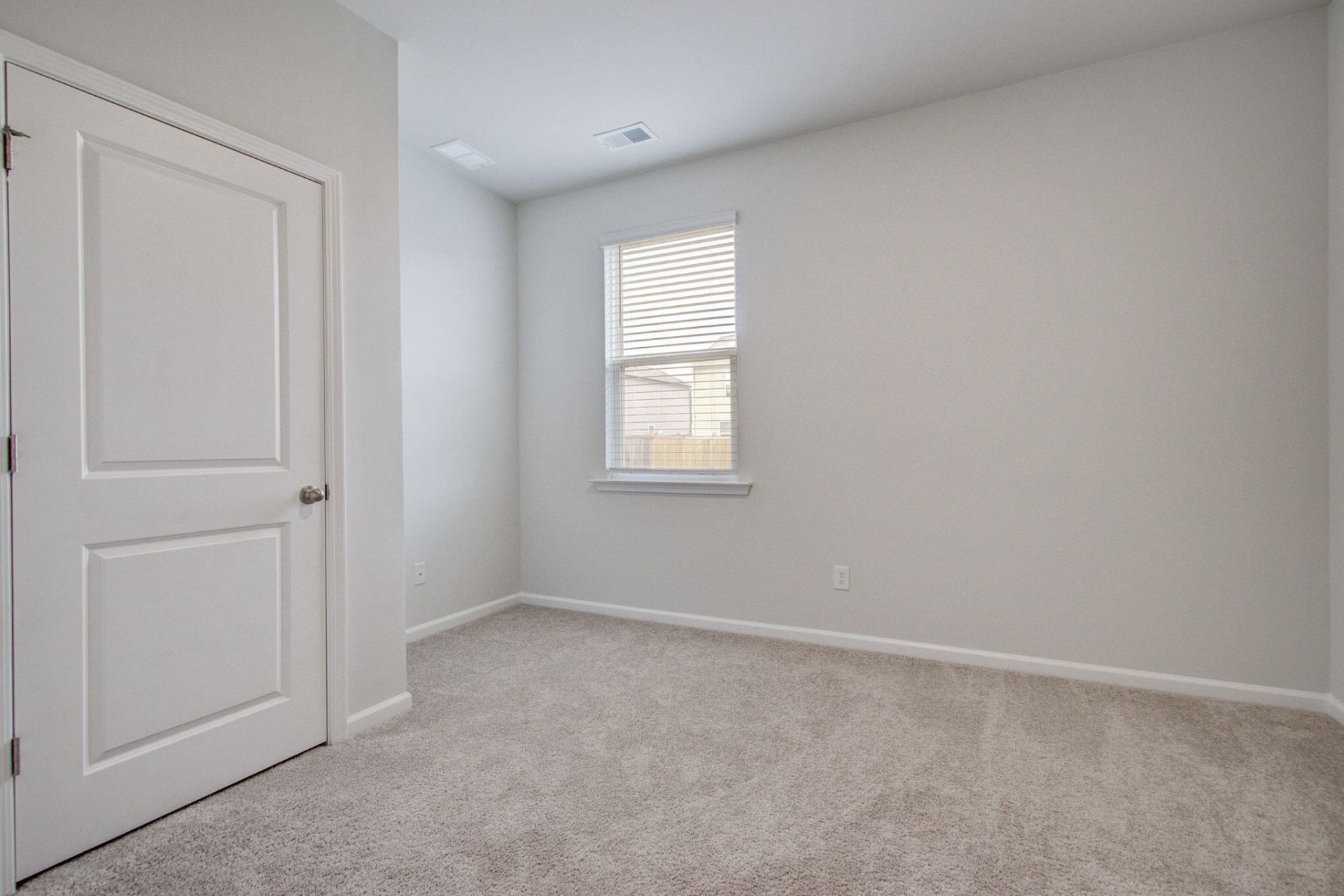 311 Bear Paw Lane Photo 12