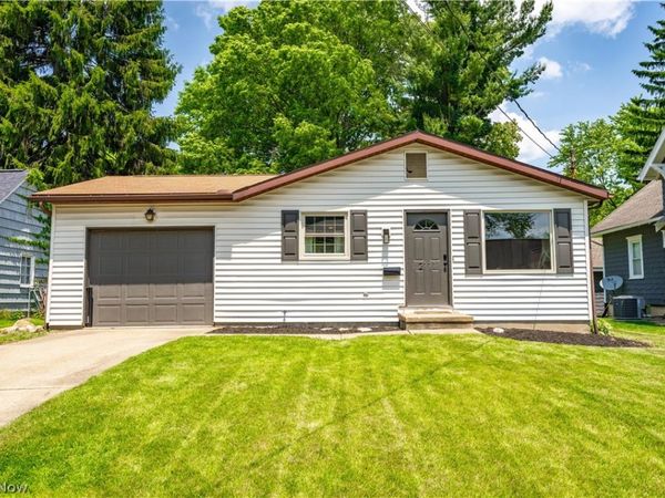 2111 34th Street NW, Canton, OH 44709