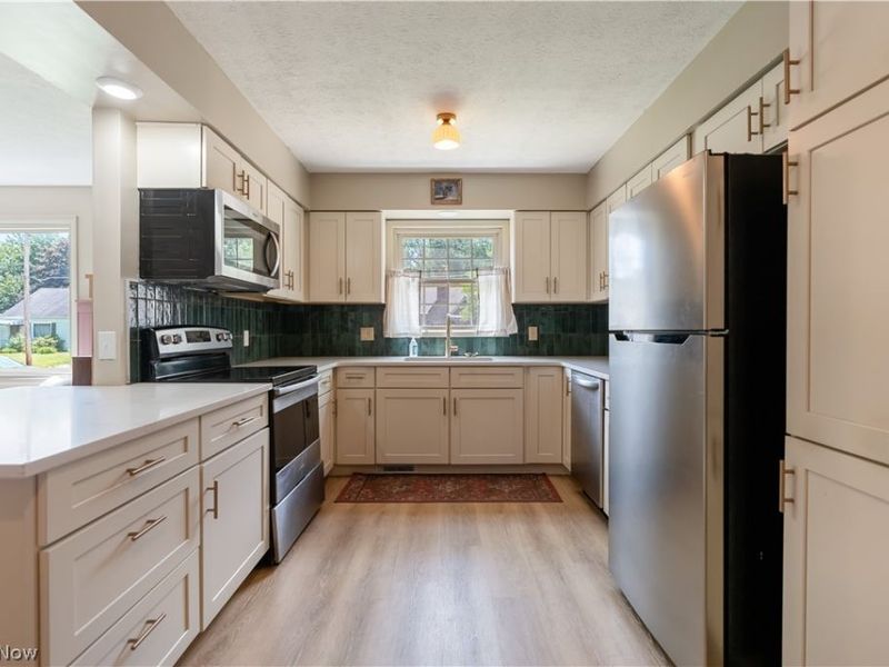 2111 34th Street NW, Canton, OH 44709 Photo 15
