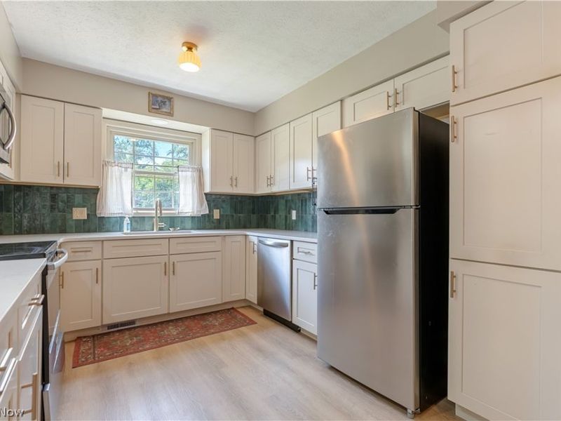2111 34th Street NW, Canton, OH 44709 Photo 18