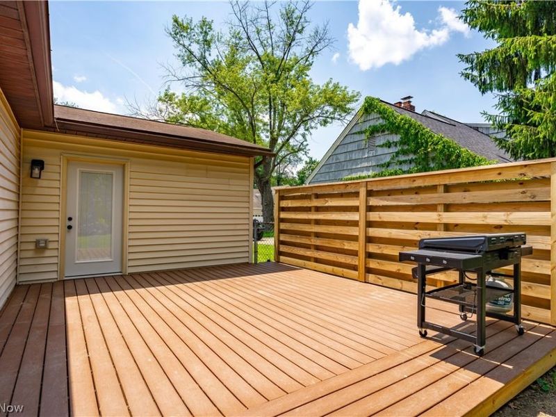 2111 34th Street NW, Canton, OH 44709 Photo 7