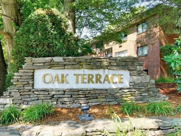 1321 Worcester Road, Unit 303, Framingham, MA 01701