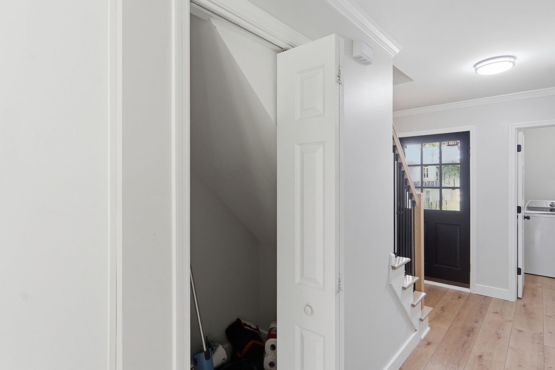 1 Oatly Circle Photo 20