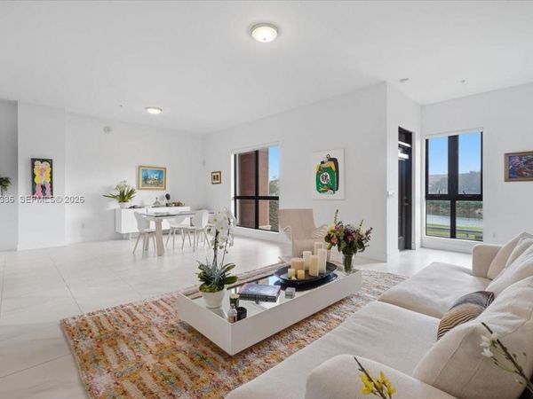 8390 SW 72 , Unit 106, Miami, FL 33143