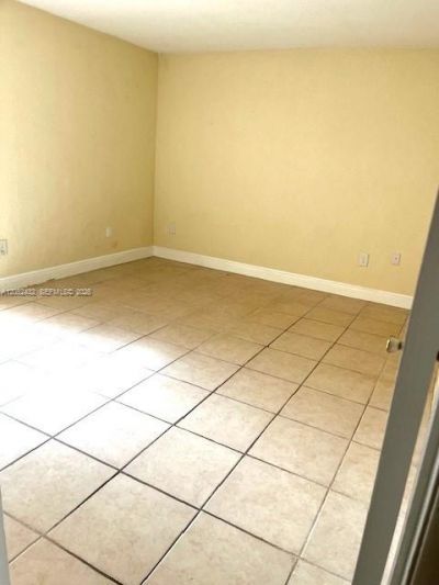 9477 SW 76th St , Unit O4, Miami, FL 33173 Photo