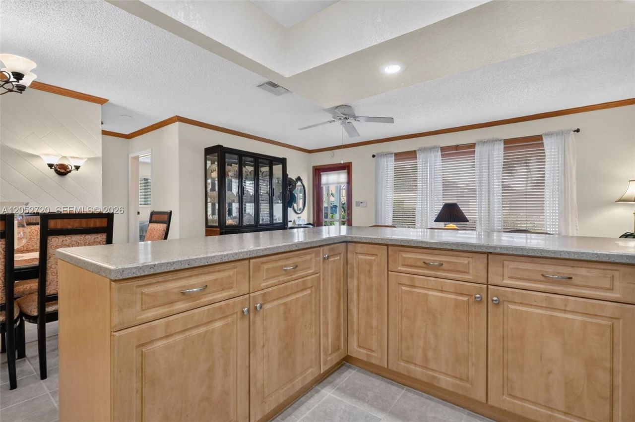 6361 Scott St , Hollywood, FL 33024 Photo