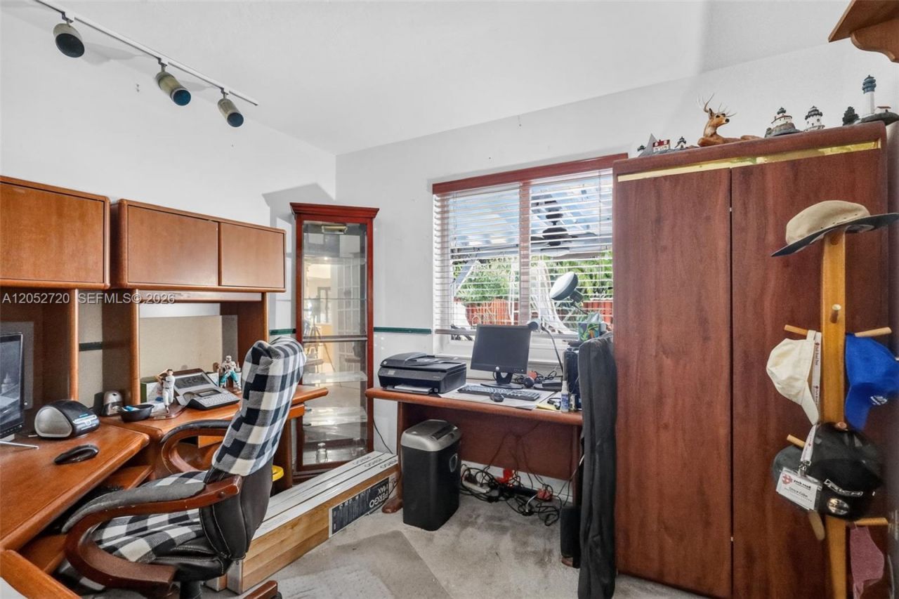 6361 Scott St , Hollywood, FL 33024 Photo