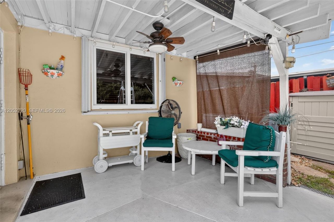 6361 Scott St , Hollywood, FL 33024 Photo