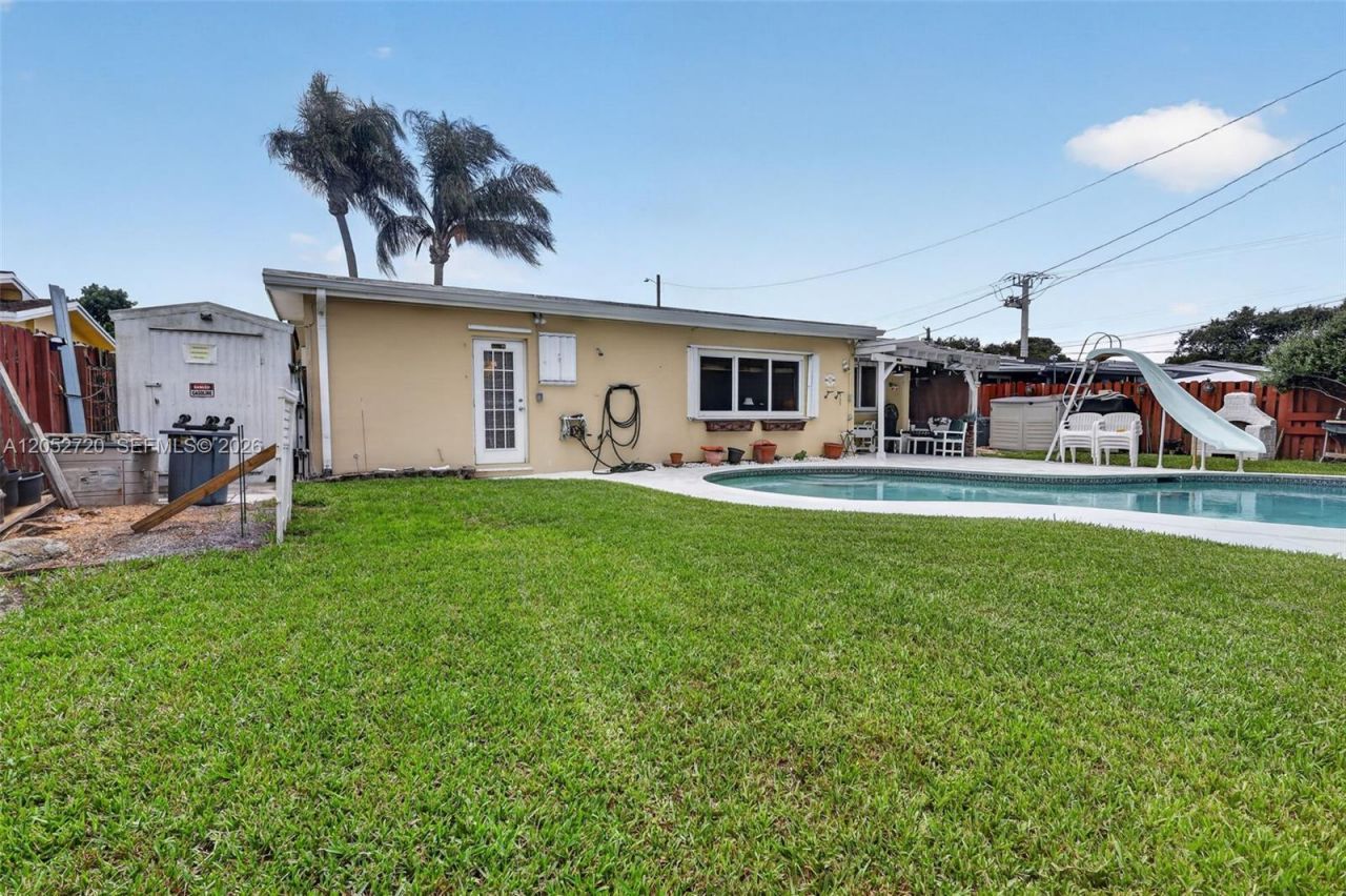 6361 Scott St , Hollywood, FL 33024 Photo