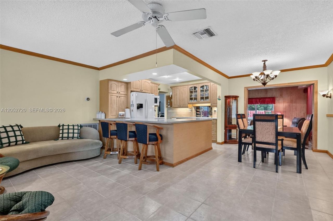 6361 Scott St , Hollywood, FL 33024 Photo