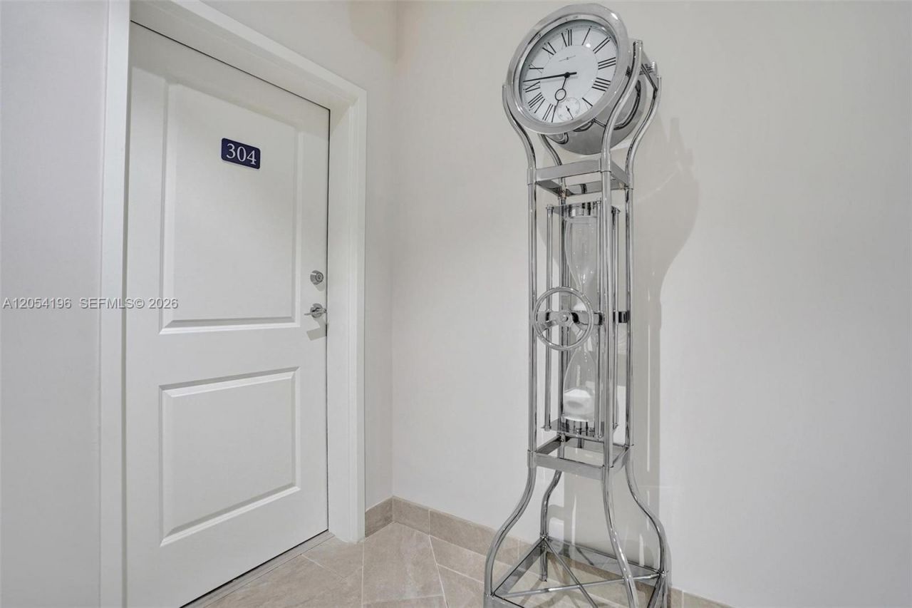 41 SW Seminole St, Unit 209 304 31, Stuart, FL 34994 Photo