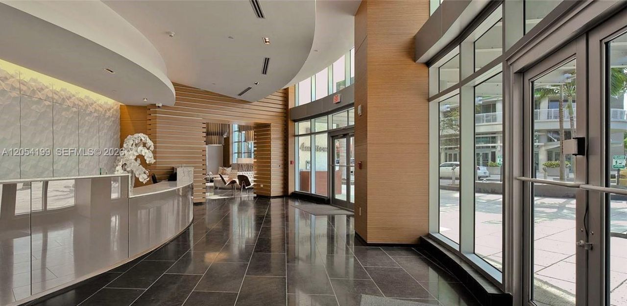 3301 NE 1 Av , Unit L0205, Miami, FL 33137 Photo