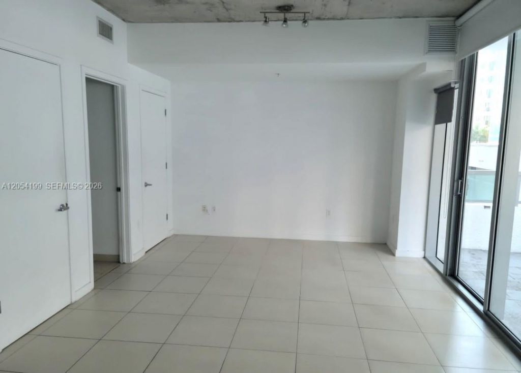 3301 NE 1 Av , Unit L0205, Miami, FL 33137 Photo