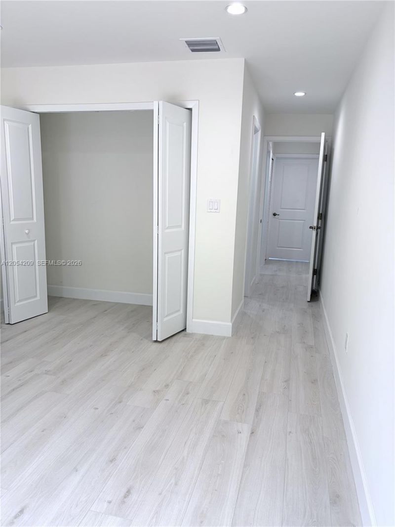 3809 SW 82nd Ave, Unit V-20, Miami, FL 33155 Photo