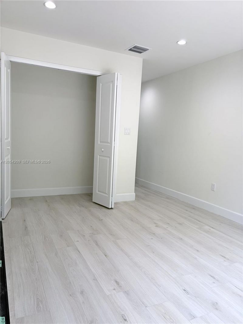 3809 SW 82nd Ave, Unit V-20, Miami, FL 33155 Photo