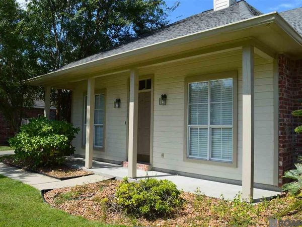 18574 Lake Iris Ave, Baton Rouge, LA 70817
