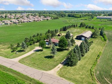 7385 322nd Street, Saint Joseph, MN 56374