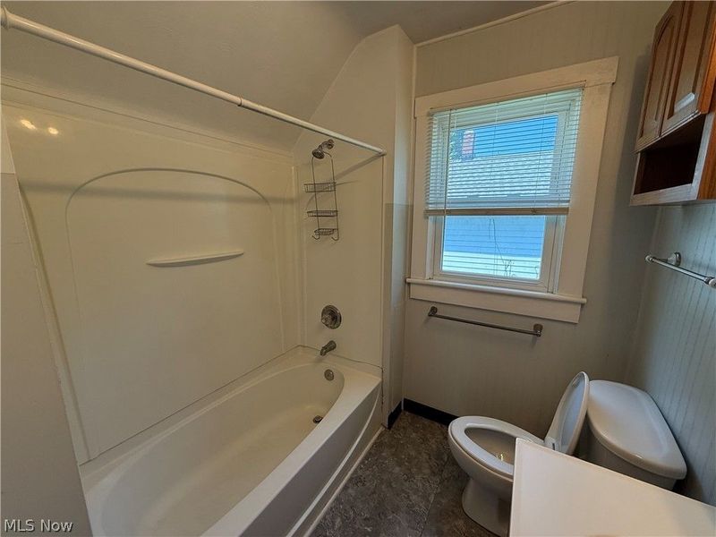 42 Paris Avenue, Akron, OH 44301 Photo 14