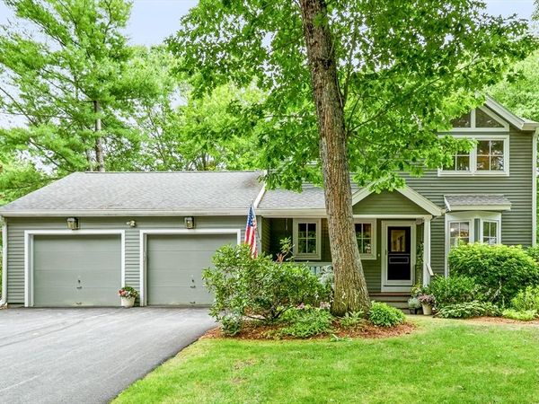 42 Cannon Forge Dr, Unit 42, Foxboro, MA 02035