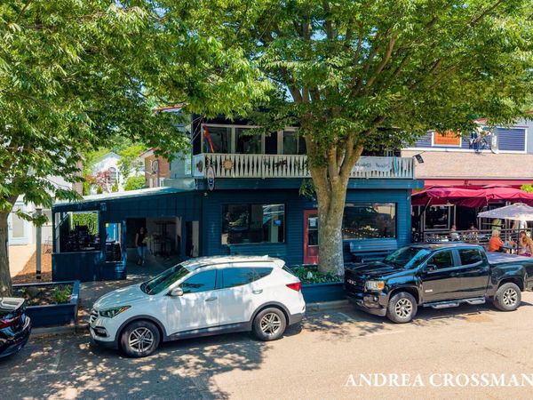 118 Hoffman Street, Saugatuck, MI 49453