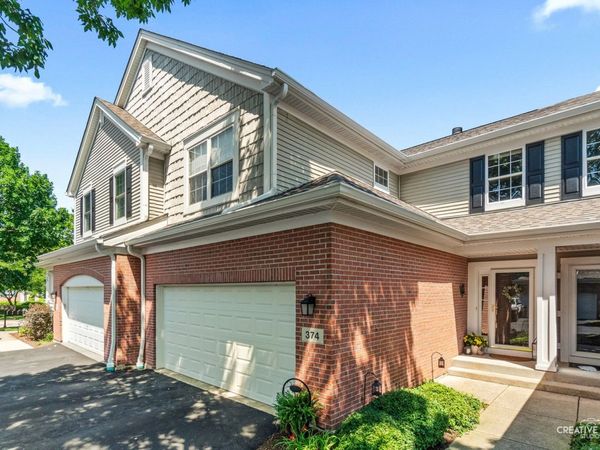 374 Wolcott Lane , Batavia, IL 60510