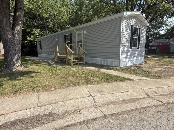 200 N Knoxville Avenue, Unit 16, Saint Marys, OH 45885