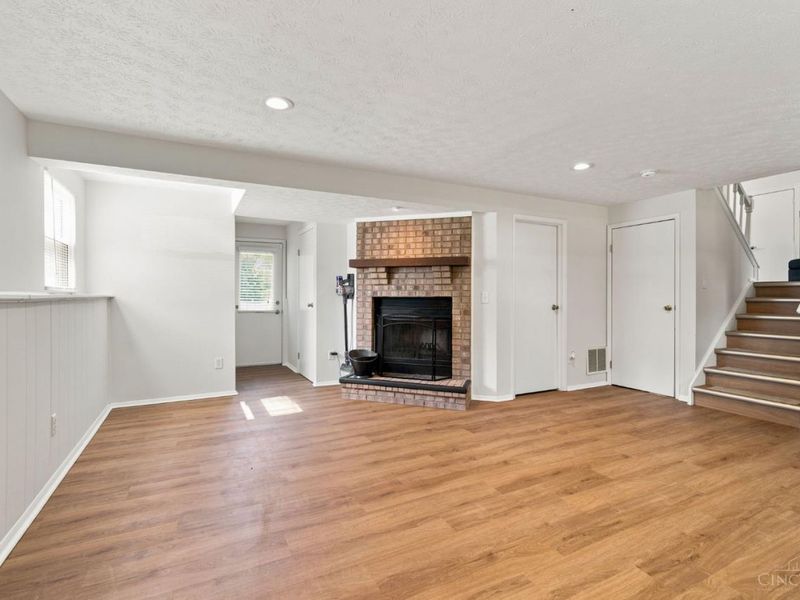 5823 West Fork Road, Green Township, OH 45247 Photo 12