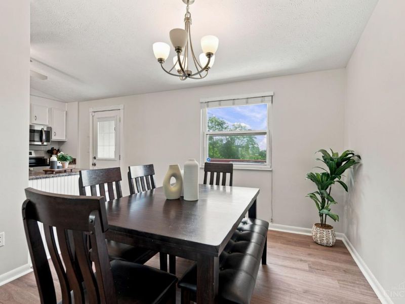 5823 West Fork Road, Green Township, OH 45247 Photo 7