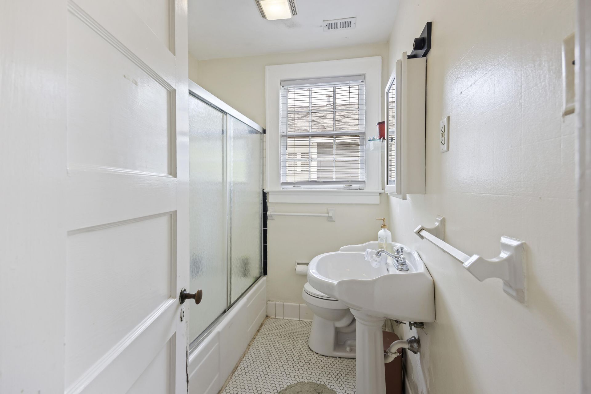 11 Smith Street Photo 25