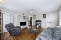 11 Smith Street photo 4