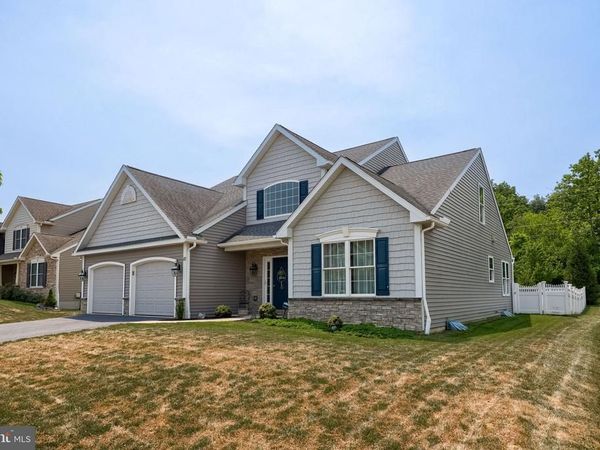 10 MERGANSER DRIVE, READING, PA 19608
