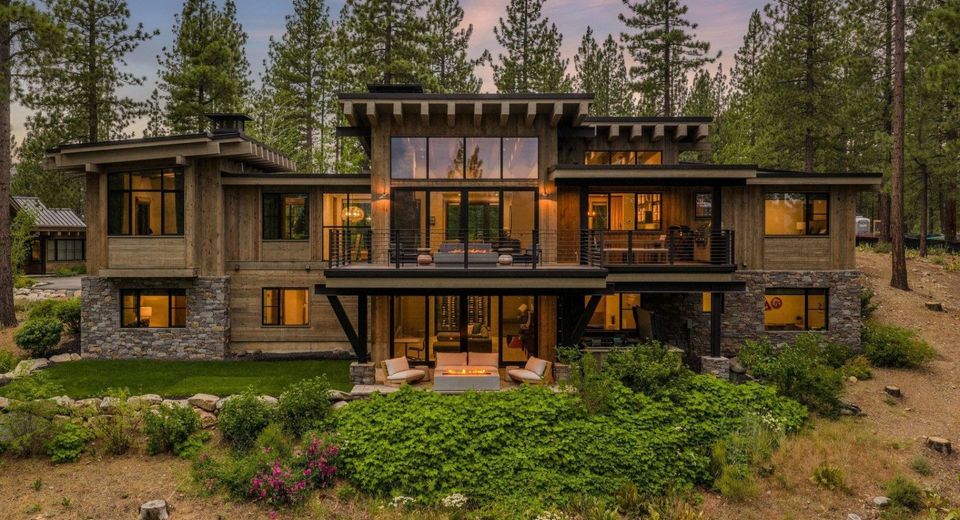 265 Laura Knight , Truckee, CA 96161 Photo