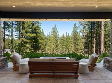 265 Laura Knight , Truckee, CA 96161 Photo
