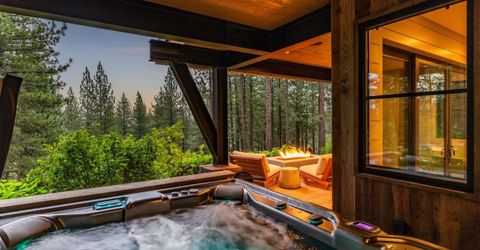265 Laura Knight , Truckee, CA 96161 Photo