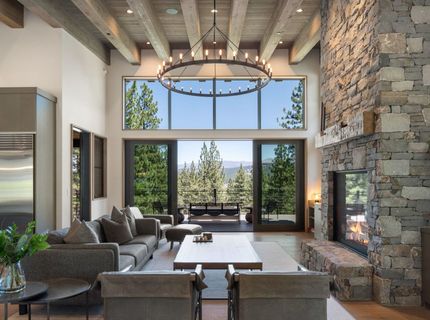 265 Laura Knight , Truckee, CA 96161 Photo